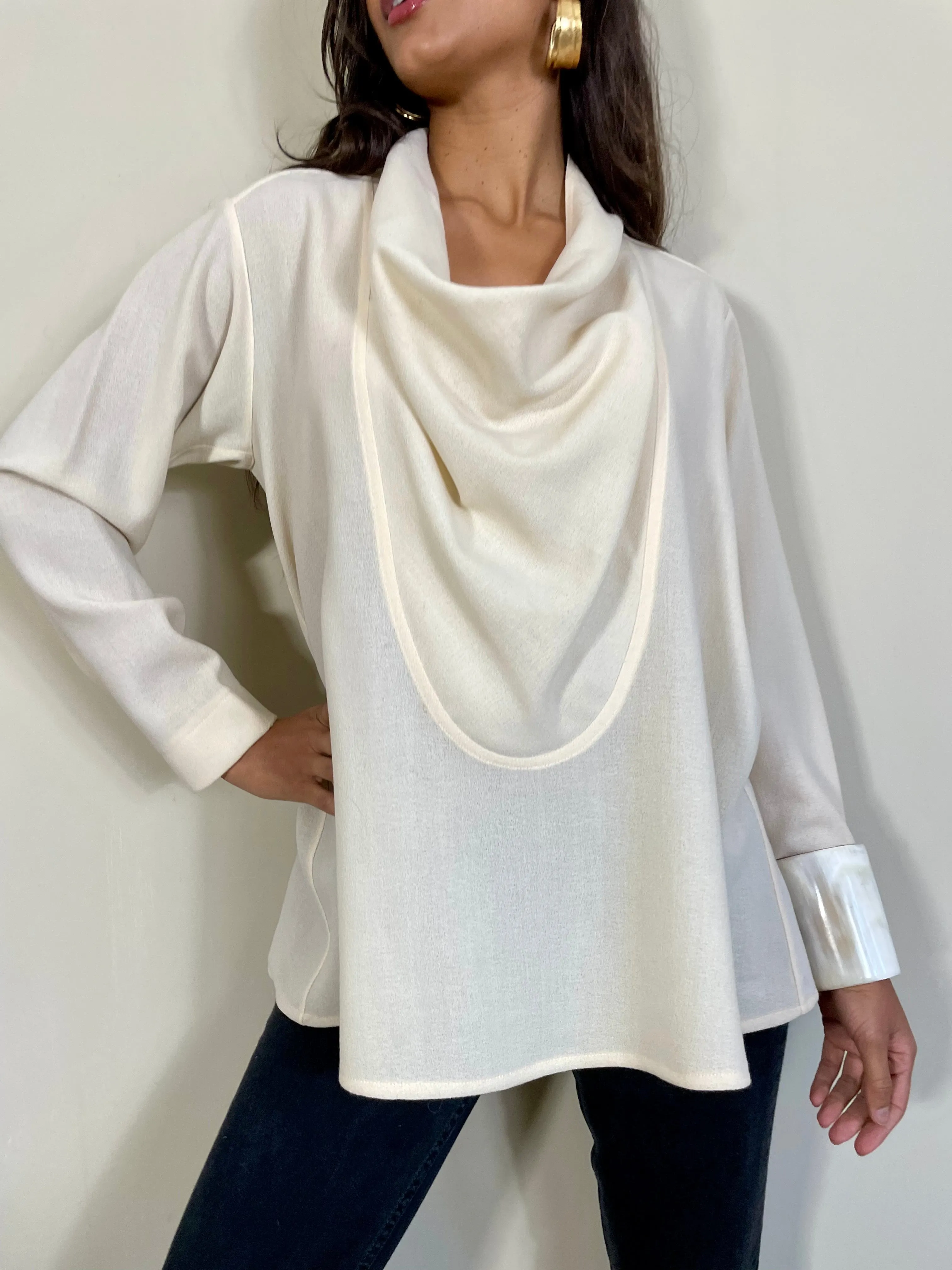 Bowie, Cowl neck cream top