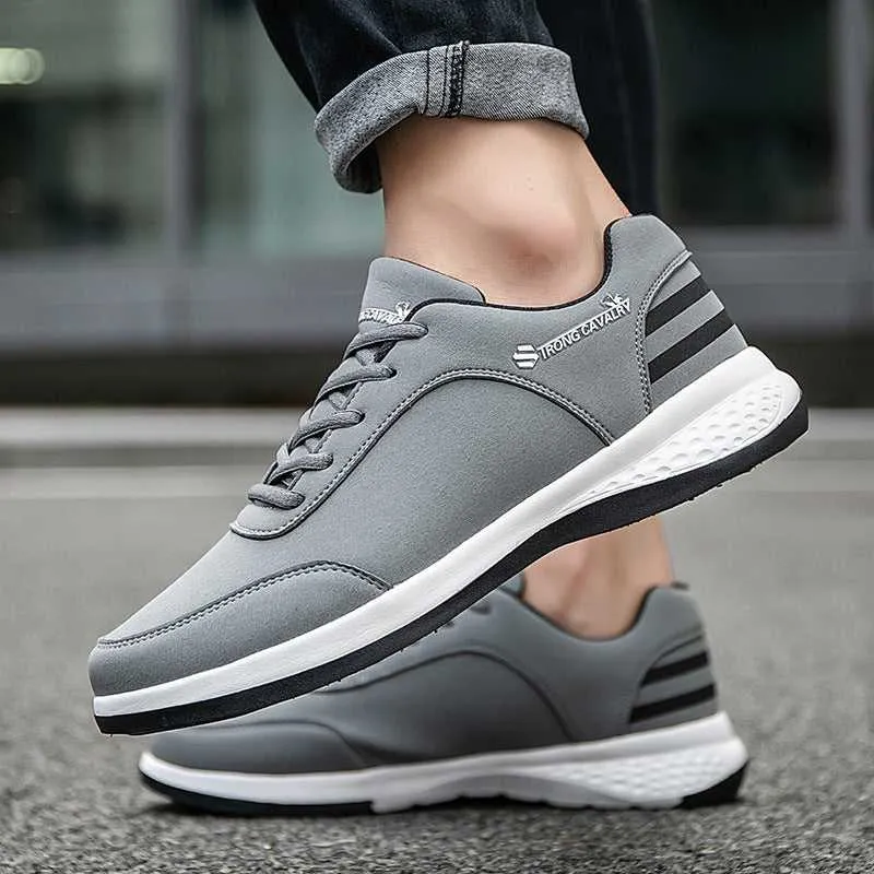BreezeStride Sports Casual Running Shoes