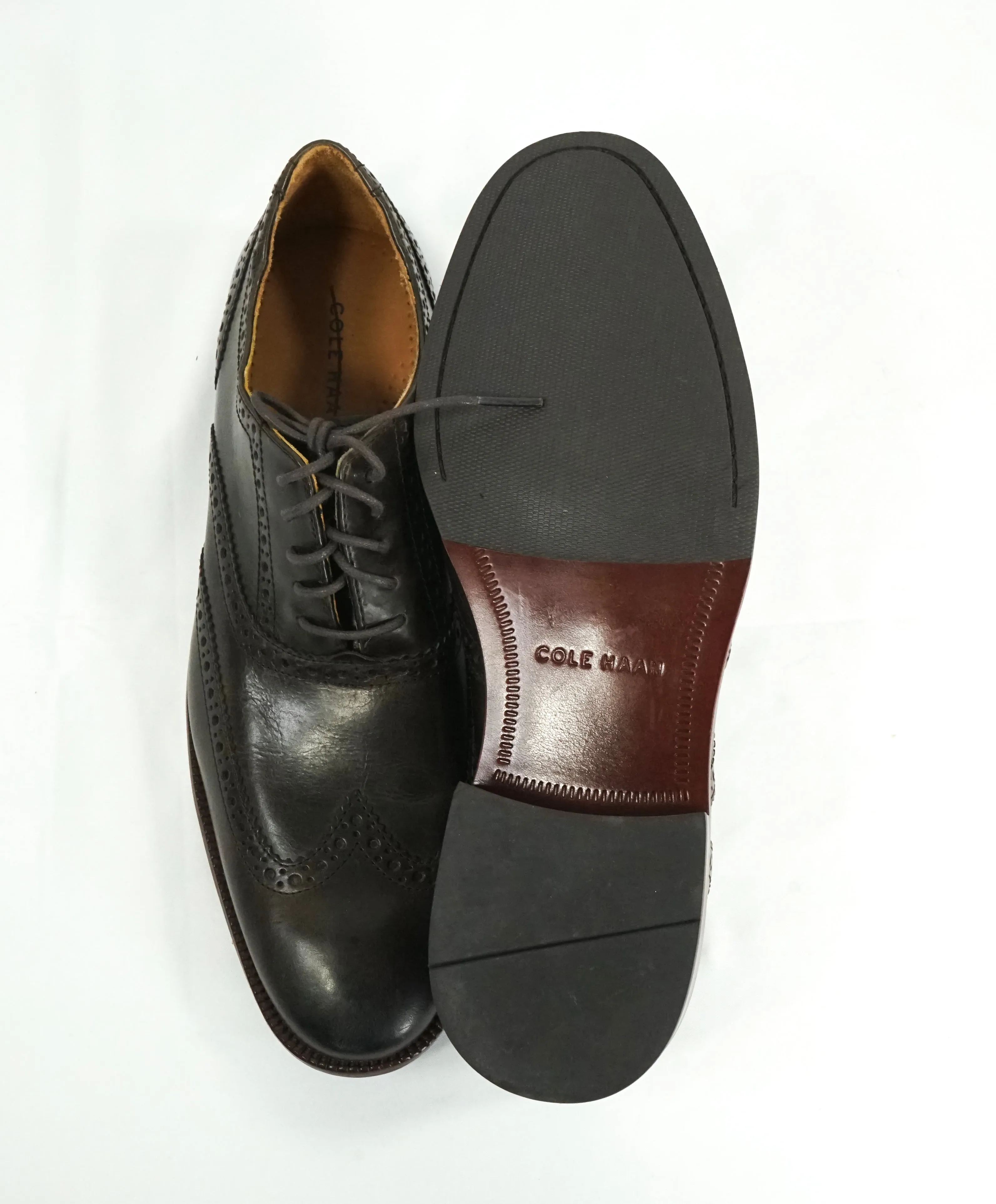COLE HAAN - "Williams" Gray Leather Wingtip Oxfords Padded Insole - 10.5