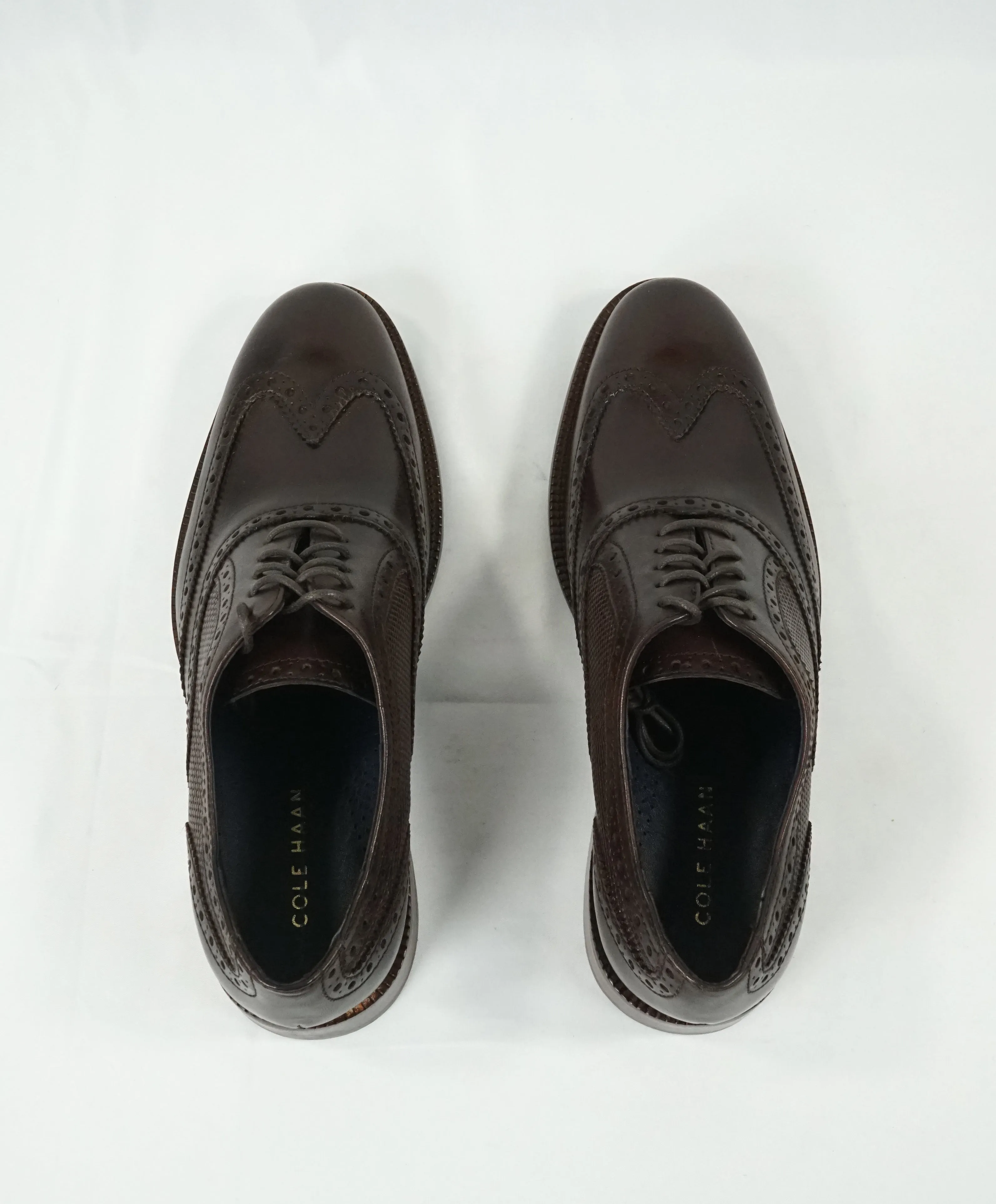 COLE HAAN - "Williams" Leather Wingtip Oxfords Padded Insole - 10