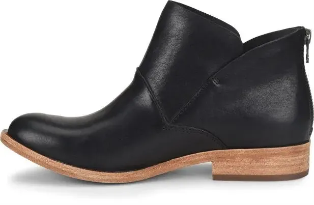 Kork-Ease Ryder – A Modern Take on the Classic Ankle Bootie