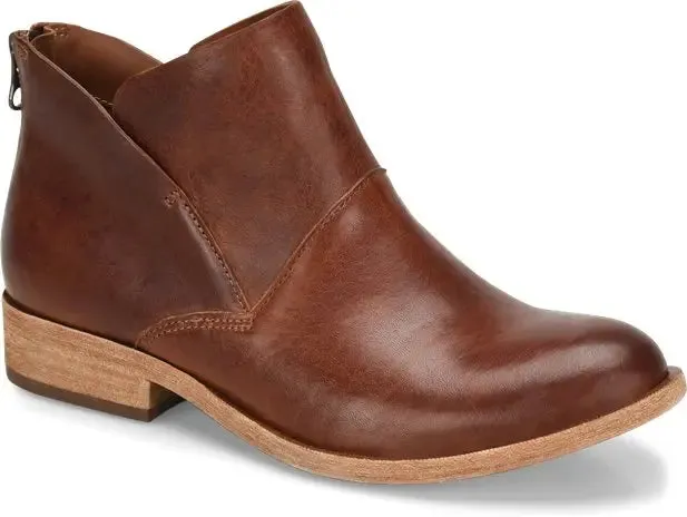 Kork-Ease Ryder – A Modern Take on the Classic Ankle Bootie