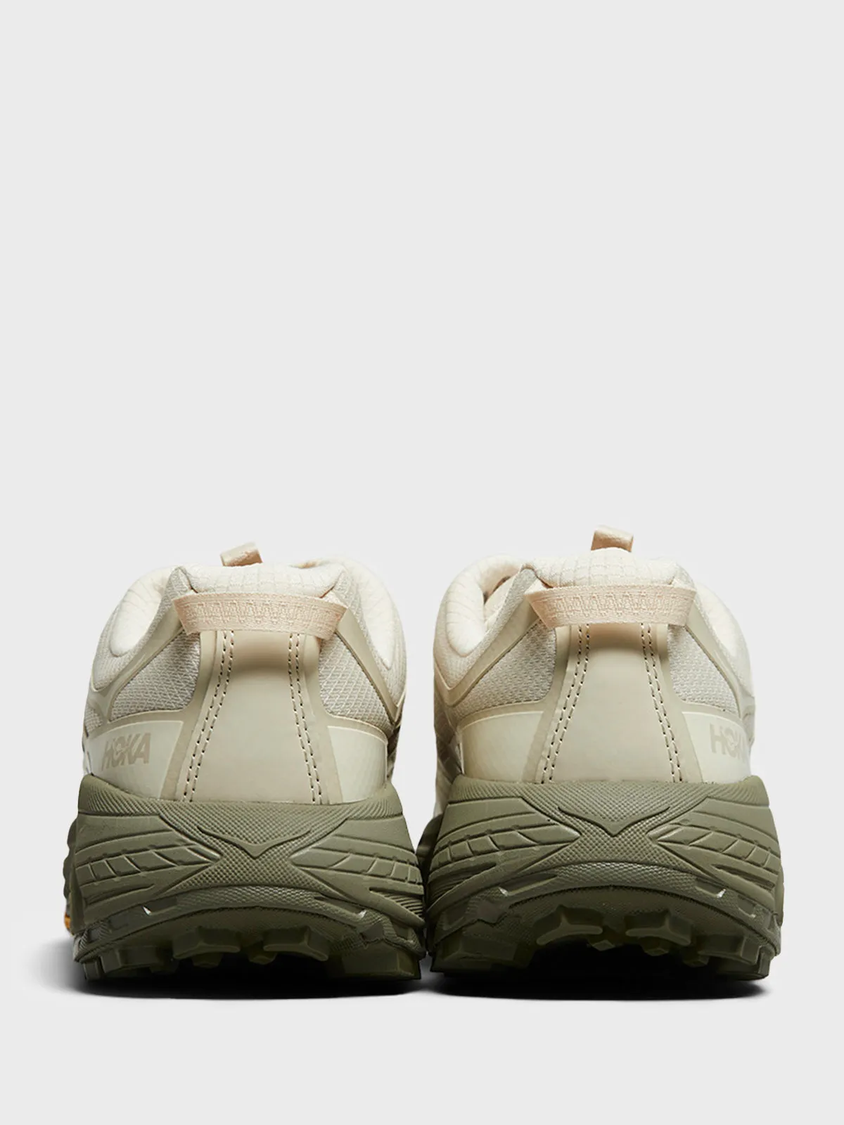 Mafate Three2 Sneakers in Oat Milk and Eucalyptus