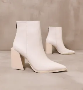 SHE'S SO MODERN BOOT