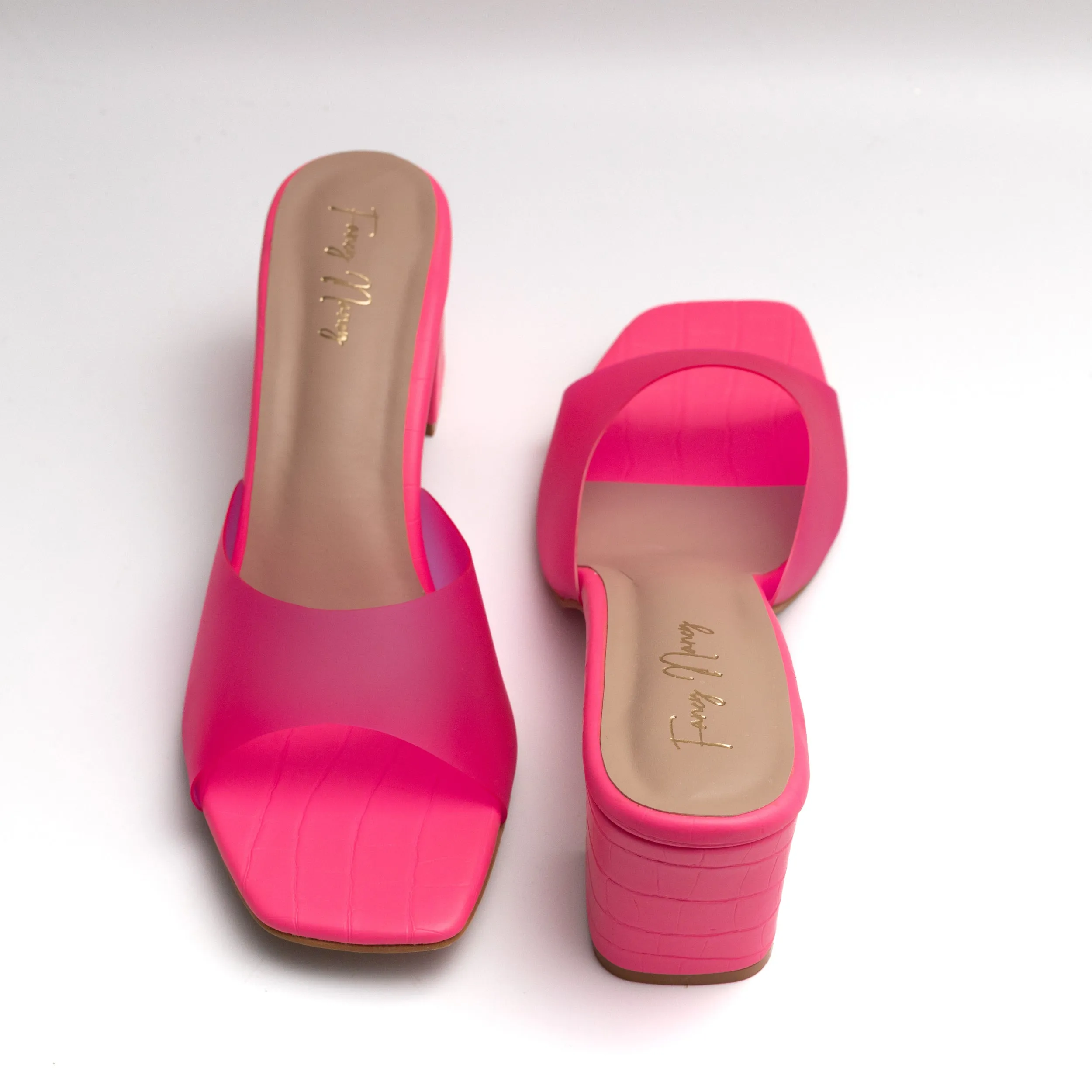 Smokey Mules - Neon Pink