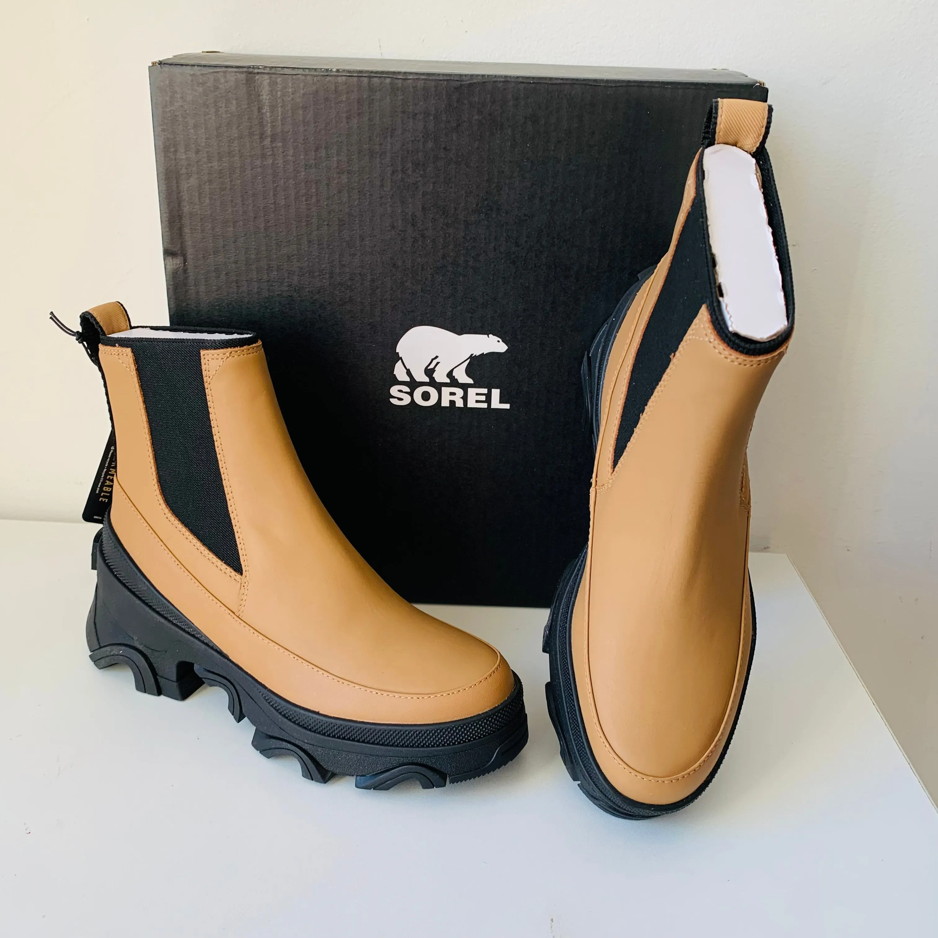 Sorel Brex Waterproof Hi Line Chelsea Boot Size 8 New In Box in Tan