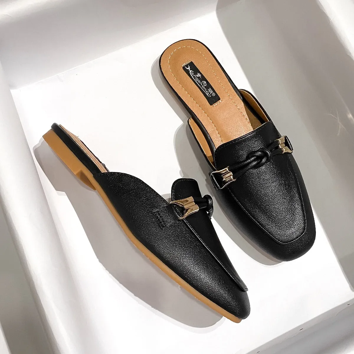Trendy and Chic Flat Mules for Women