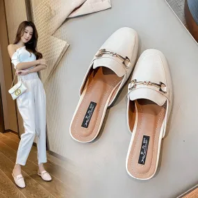 Trendy and Chic Flat Mules for Women
