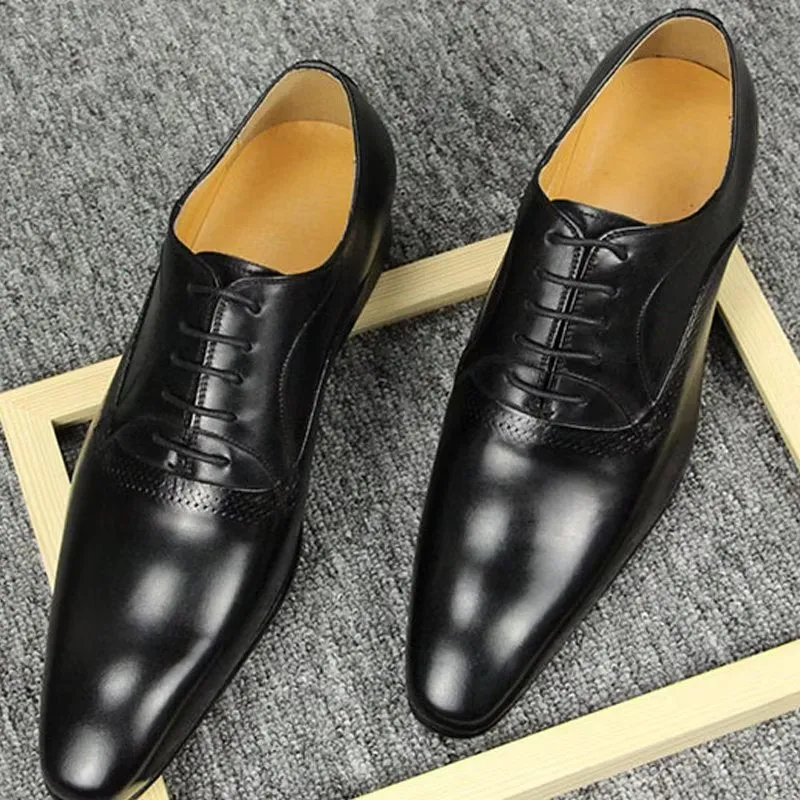 Veltique Chic Lace-Up Oxfords